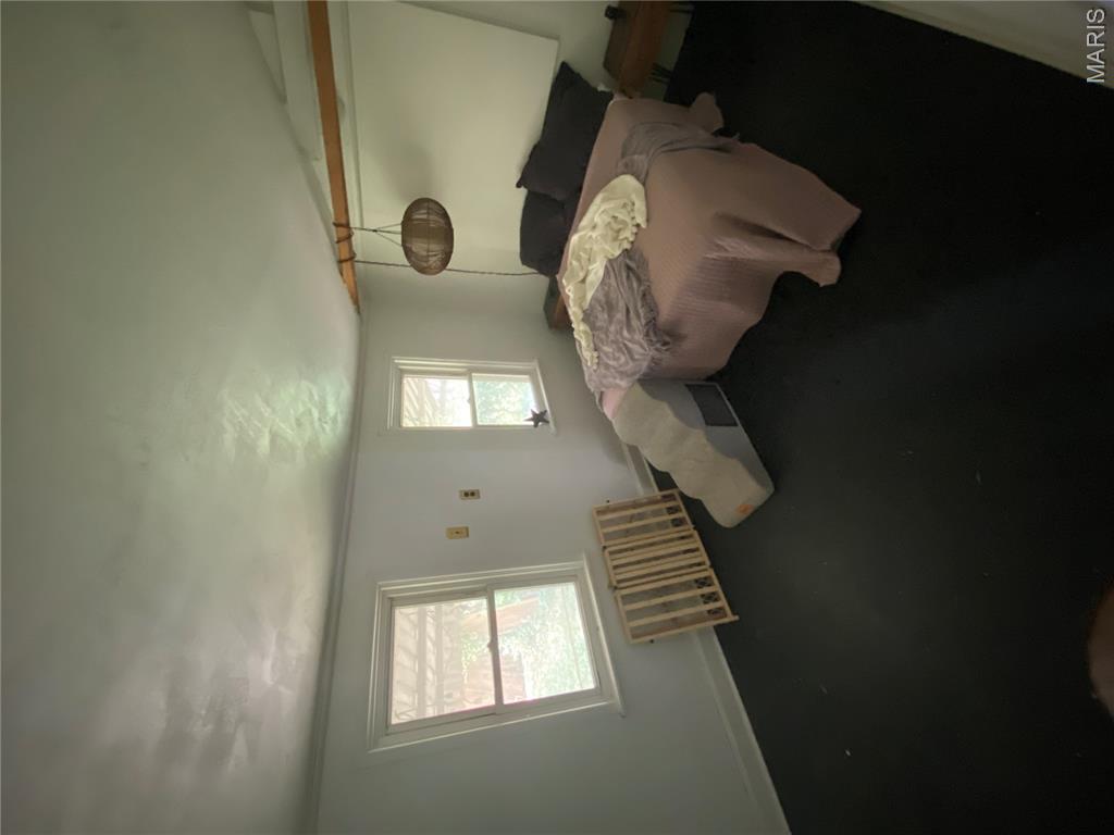 2642 Geyer Avenue Property Photo 5