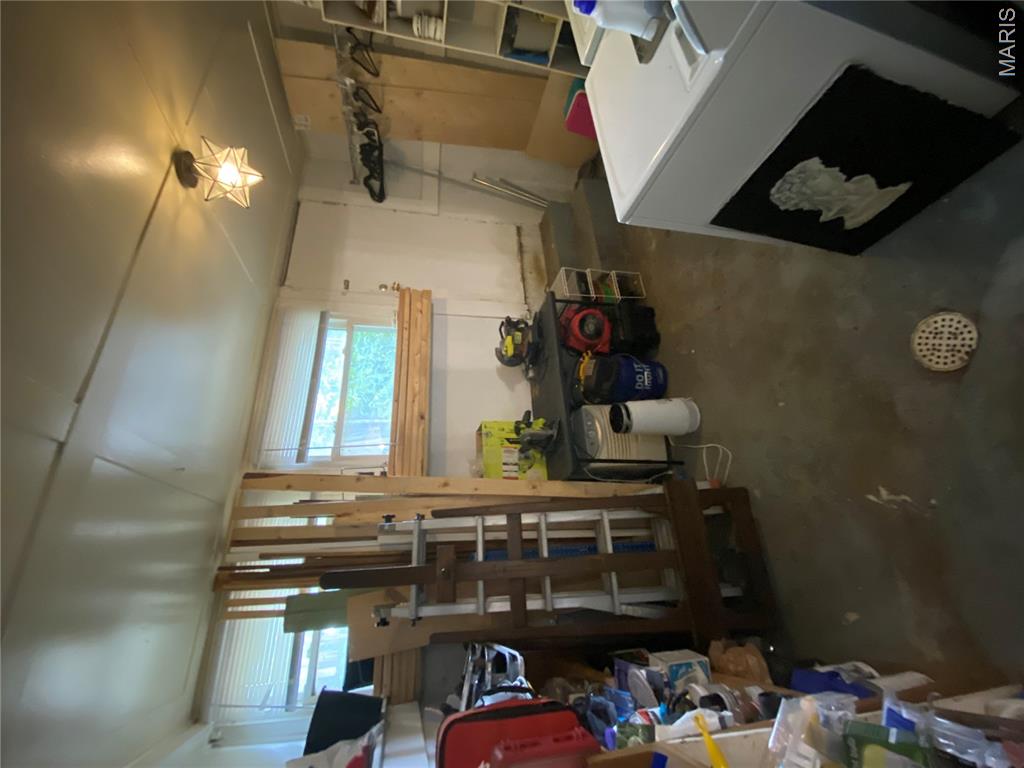 2642 Geyer Avenue Property Photo 11