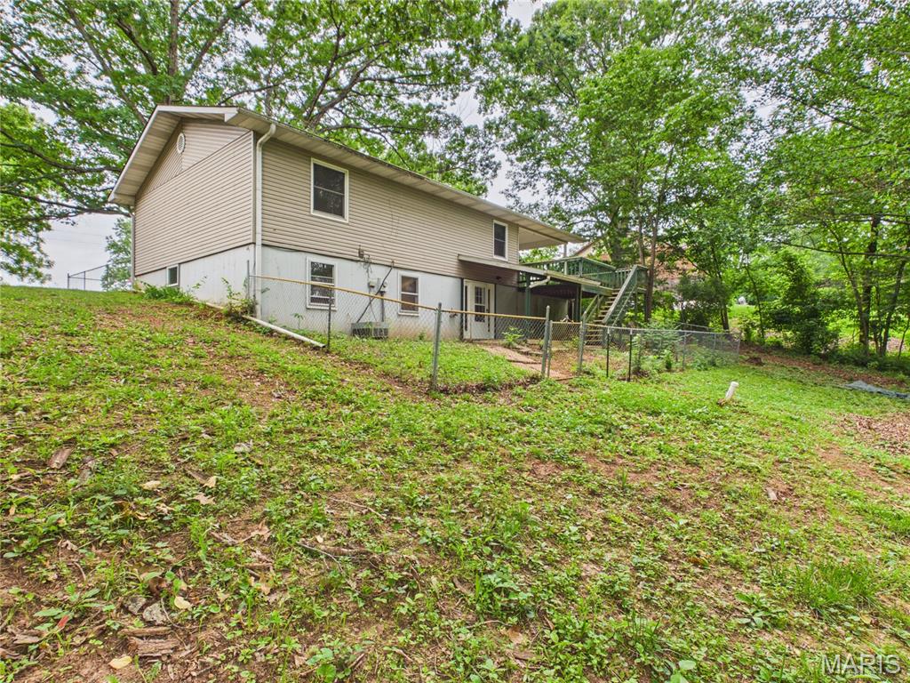 404 Ridgeview Drive Property Photo 8