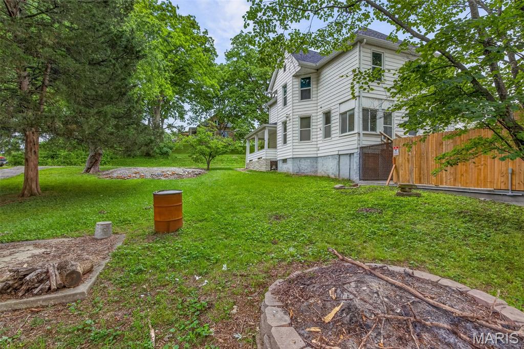 798 Laporte Street Property Photo 9