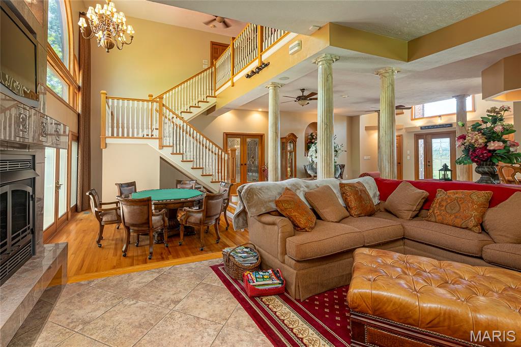 12863 Bowling Alley Property Photo 8