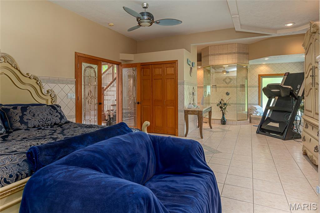12863 Bowling Alley Property Photo 17
