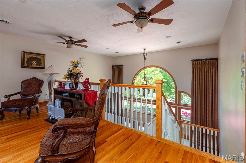 12863 Bowling Alley Property Photo 23