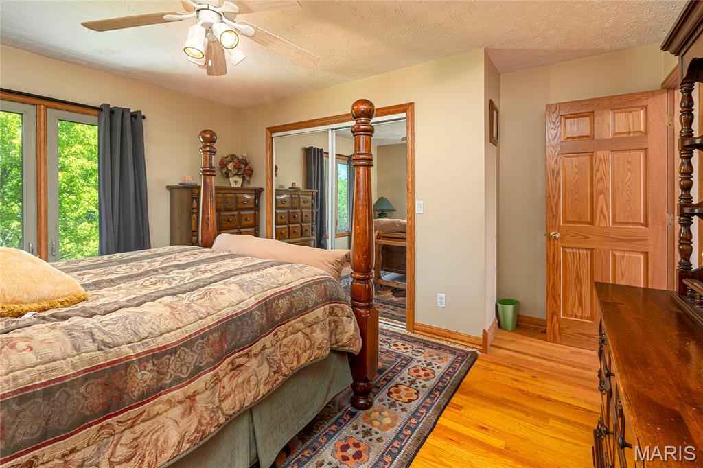 12863 Bowling Alley Property Photo 25
