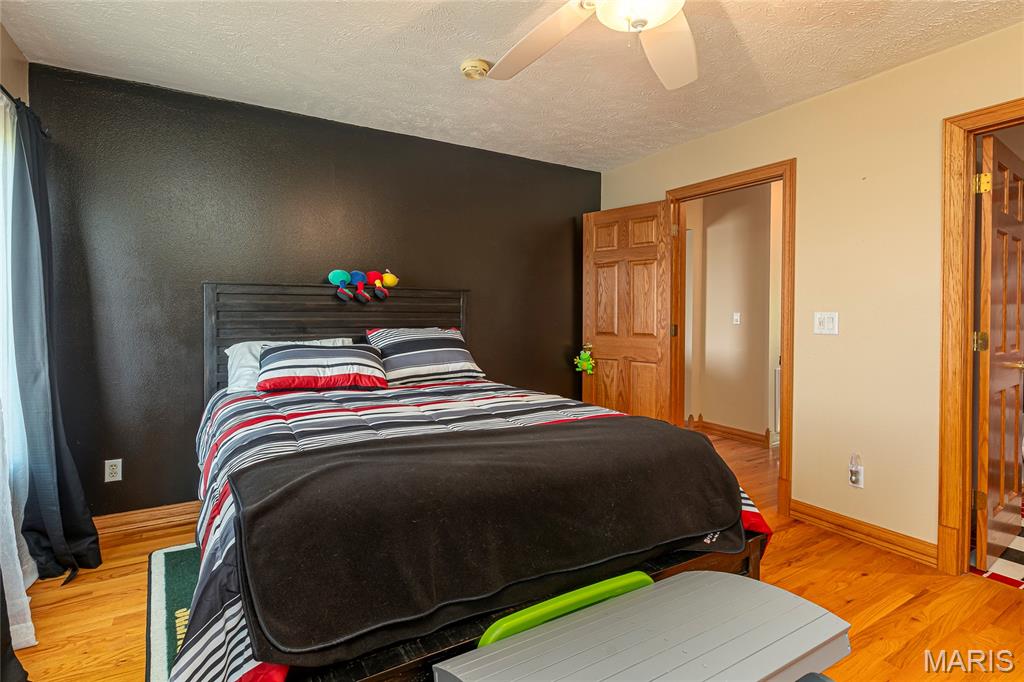 12863 Bowling Alley Property Photo 31