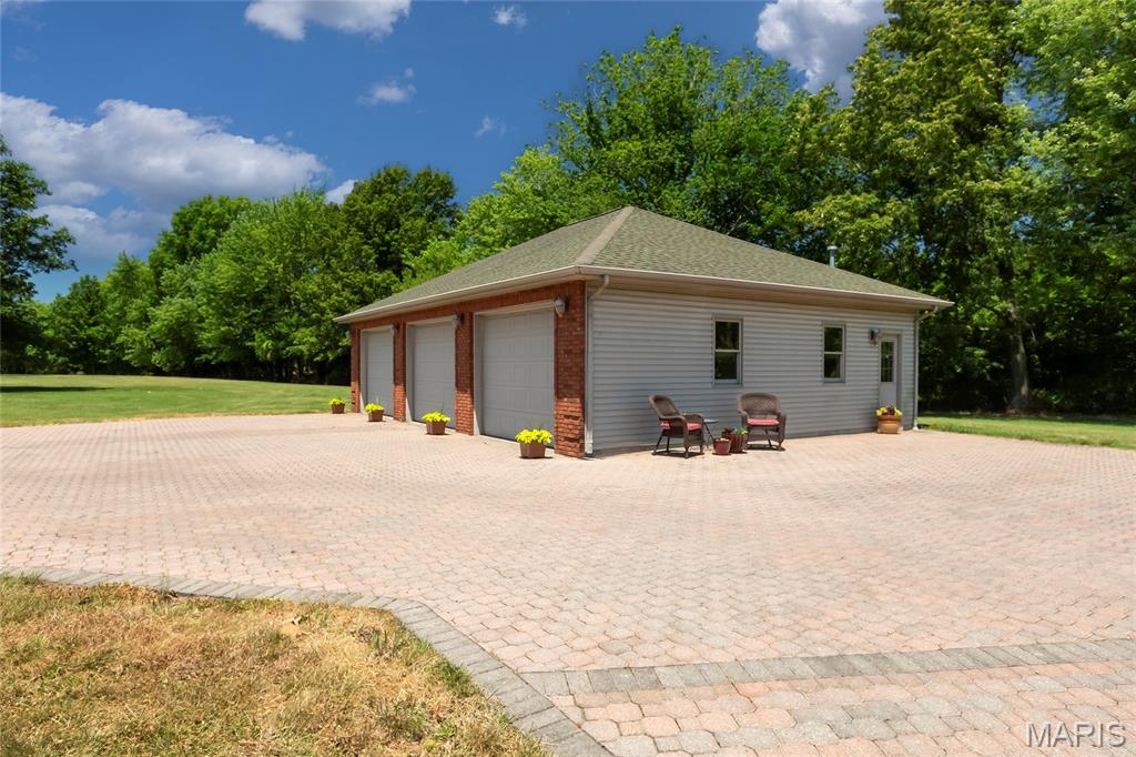 12863 Bowling Alley Property Photo 39