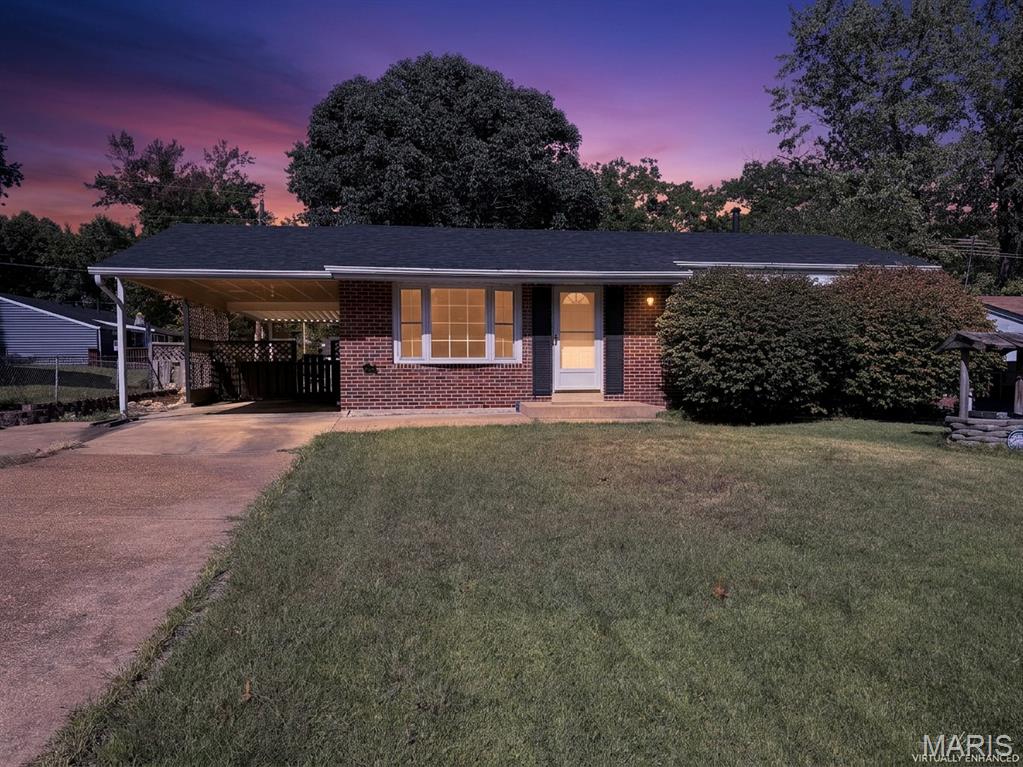1705 Bradshaw Drive Property Photo 1