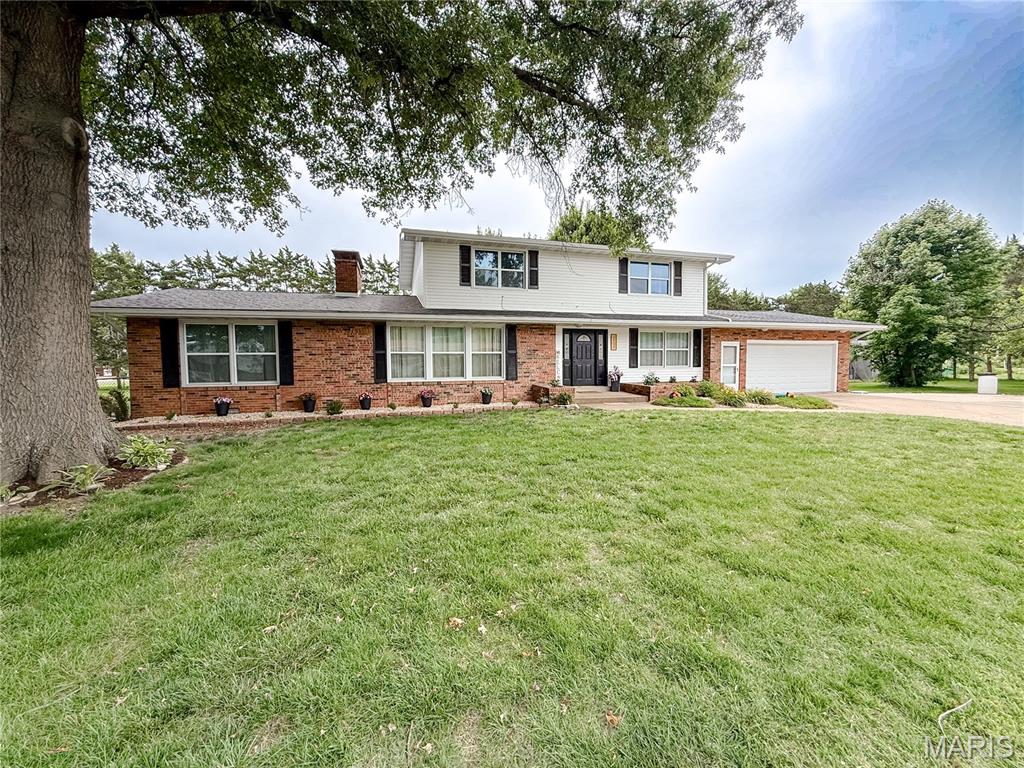 2707 Lemon Street Road Property Photo 2