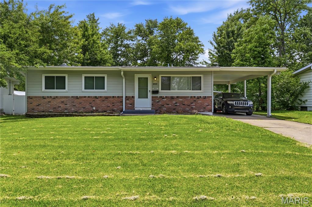 1410 Estes Drive