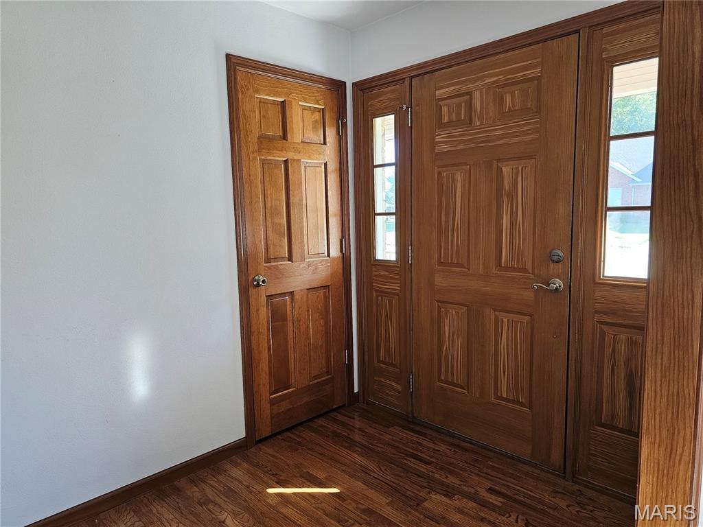611 Brookstone Court Property Photo 6