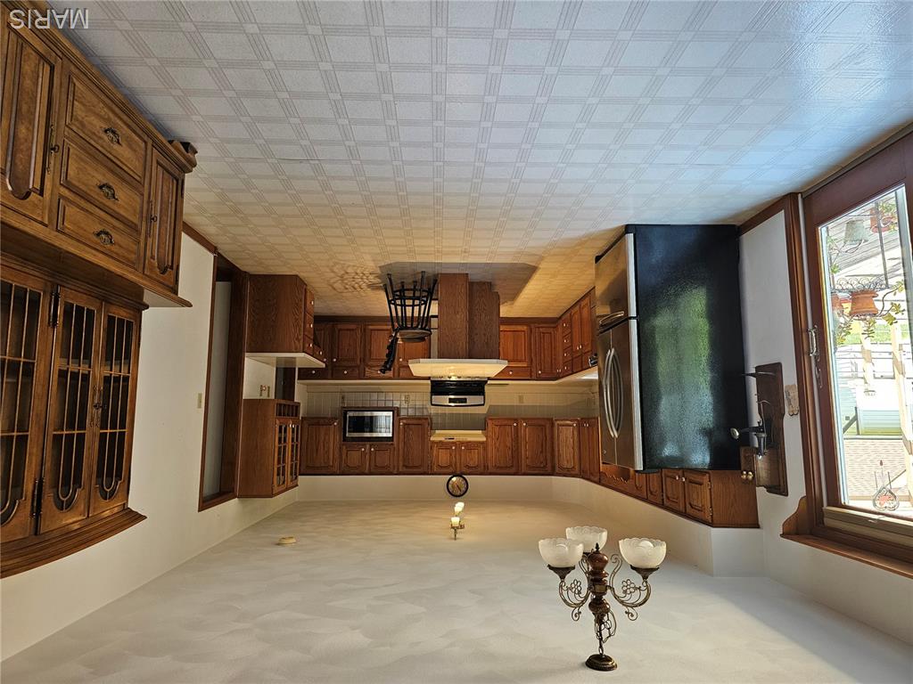 611 Brookstone Court Property Photo 12