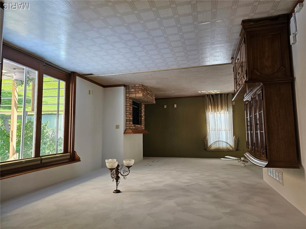 611 Brookstone Court Property Photo 13