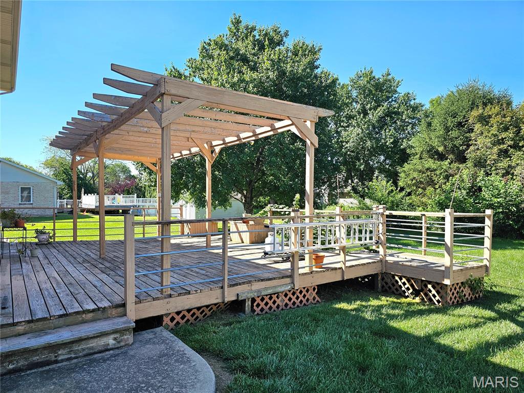 611 Brookstone Court Property Photo 37