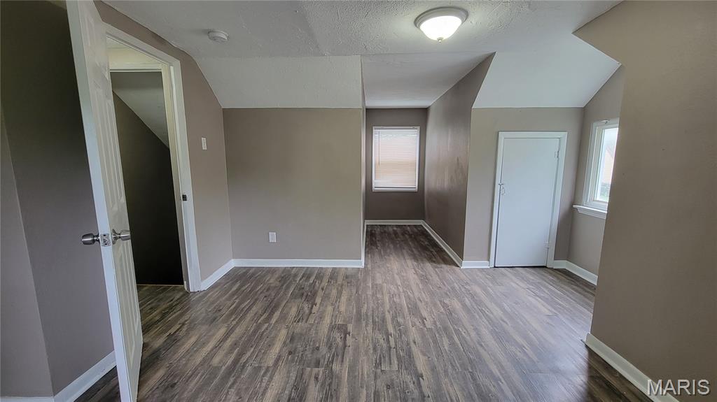 8720 Marcella Avenue Property Photo 10
