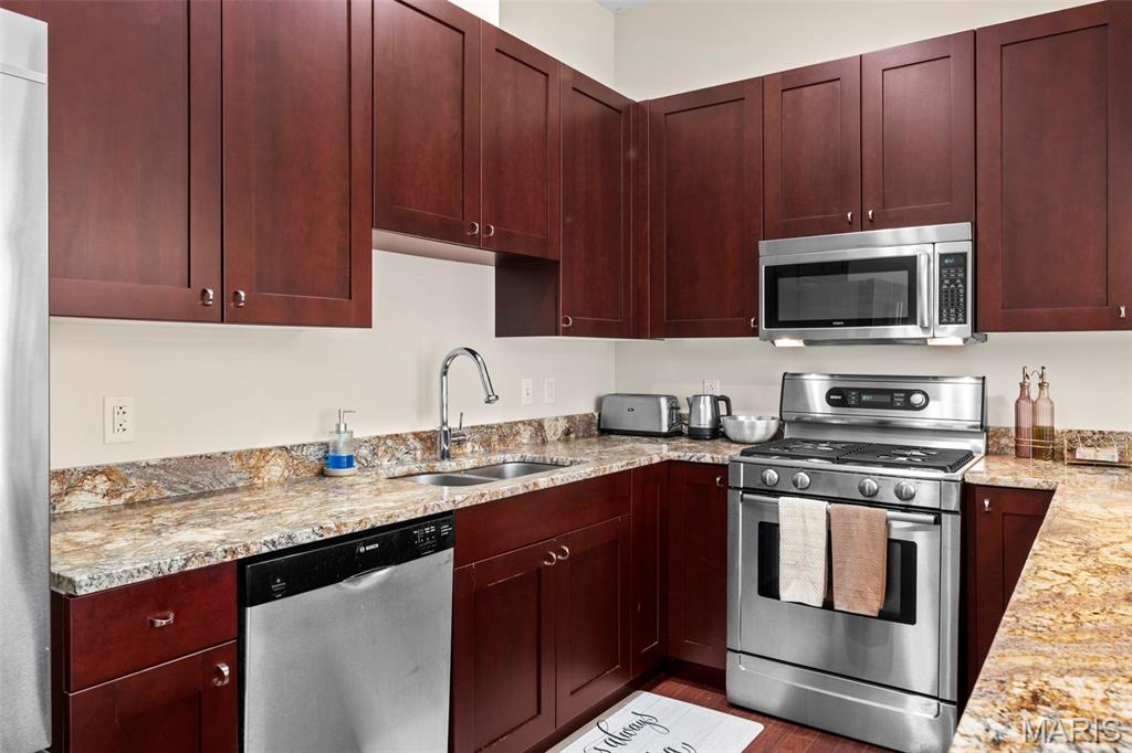 9 N Euclid Avenue 610 Property Photo 5