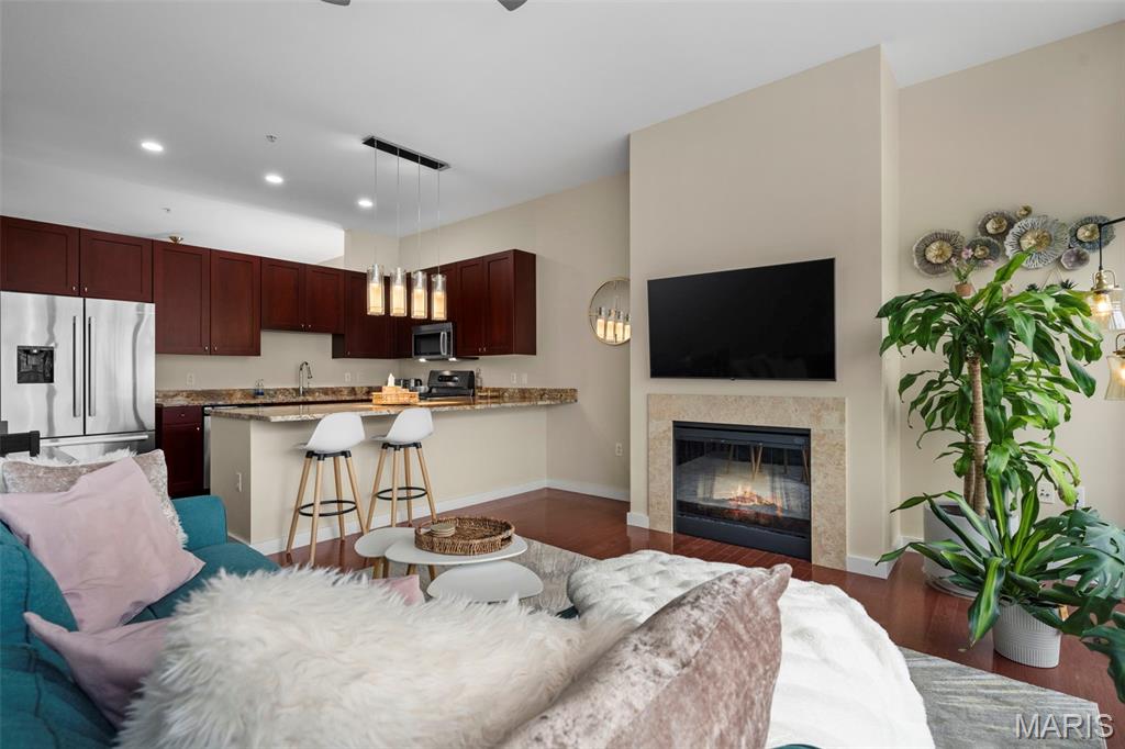 9 N Euclid Avenue 610 Property Photo 10