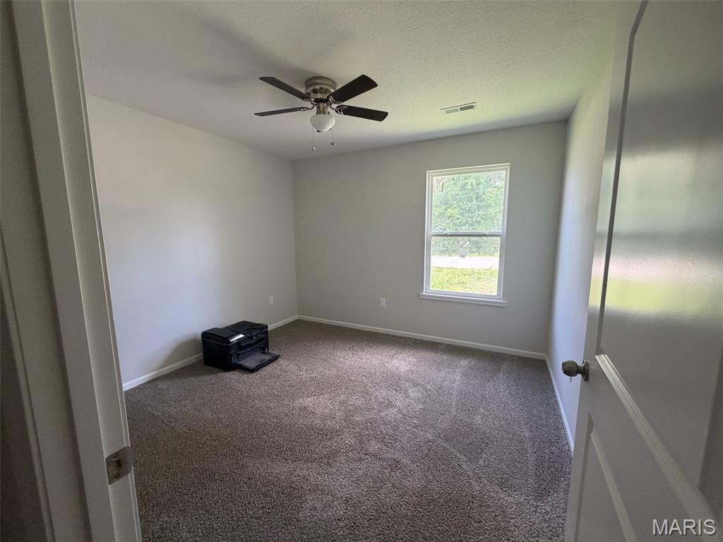 603 W Maple Street Property Photo 4