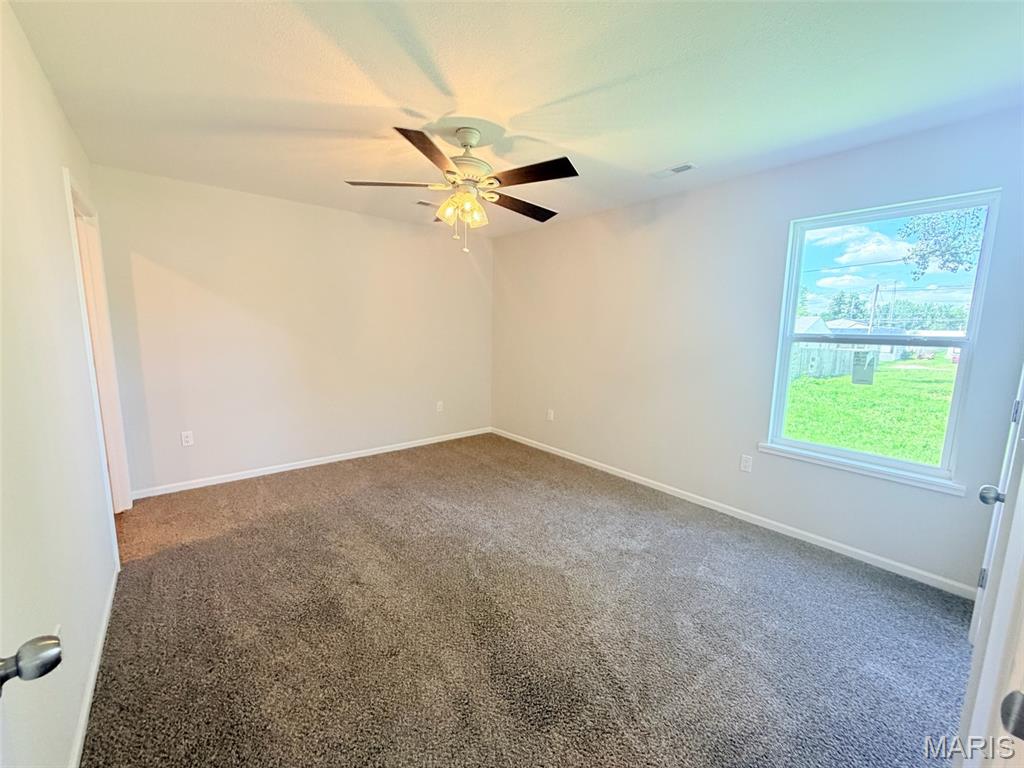 603 W Maple Street Property Photo 17