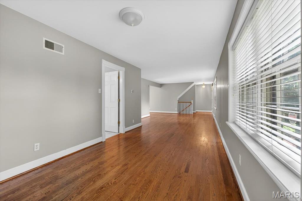 7225 Clayton Road Property Photo 3