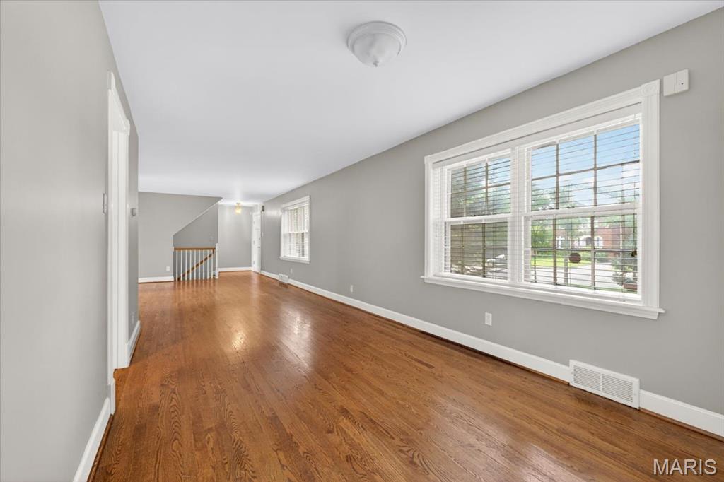 7225 Clayton Road Property Photo 4