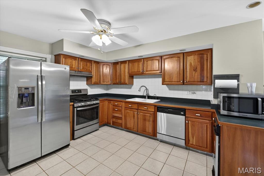 7225 Clayton Road Property Photo 8