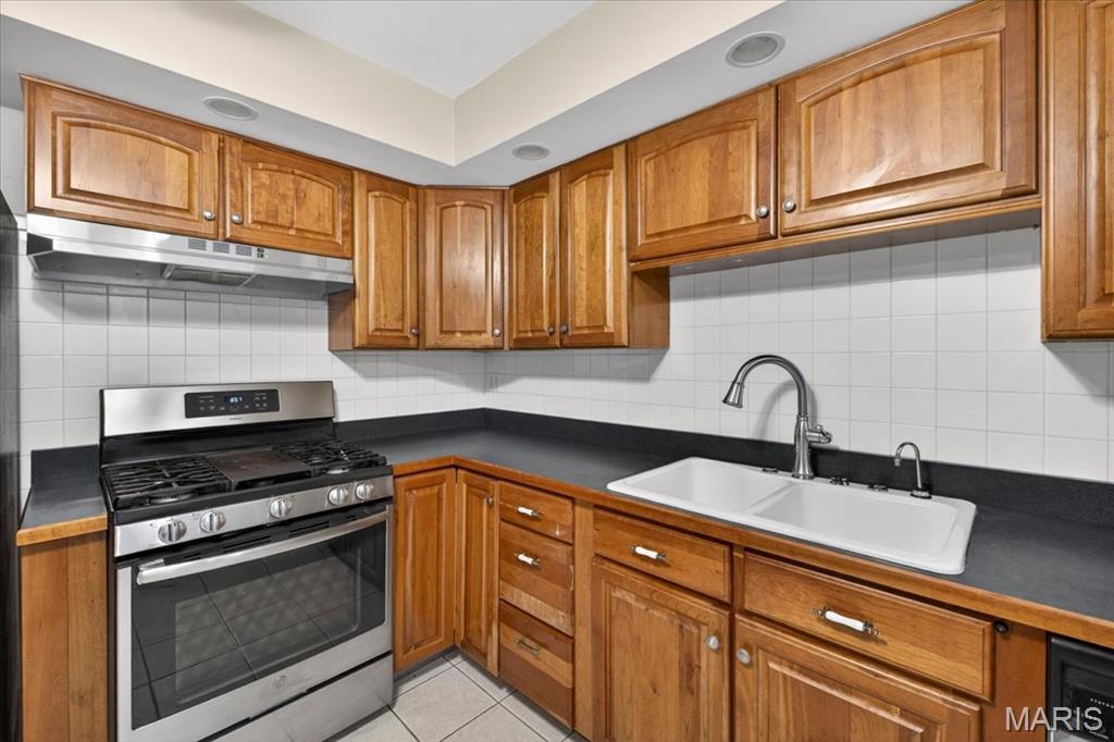 7225 Clayton Road Property Photo 11