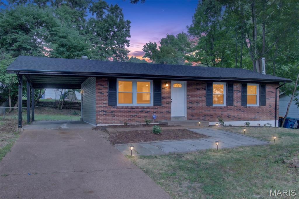 10418 Quaker Dr Property Photo 1