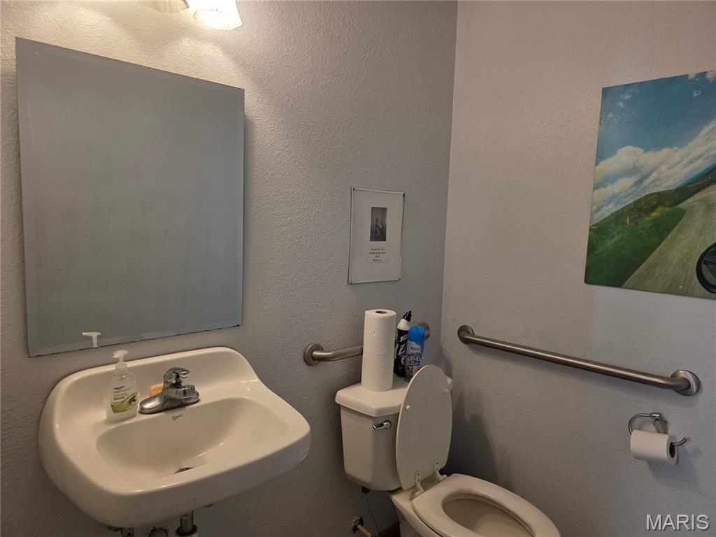 380 St Robert Outer Road Road Property Photo 12