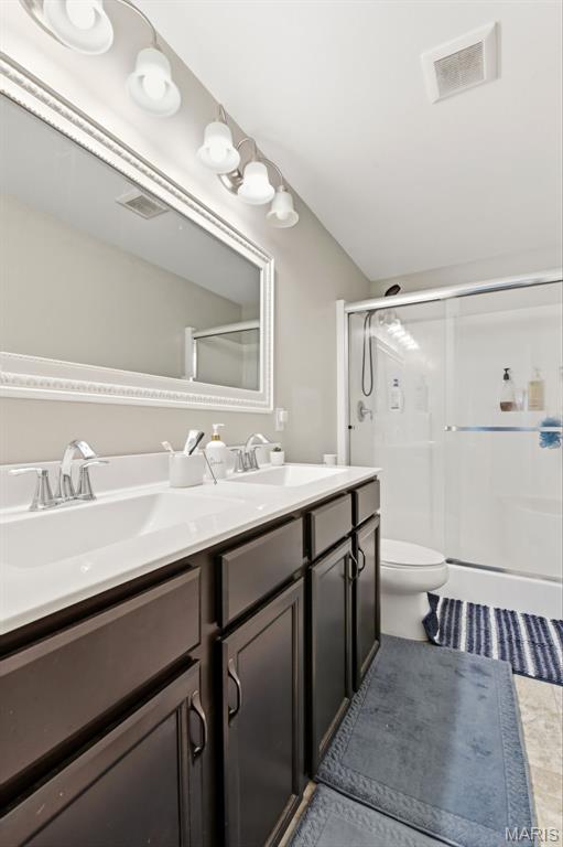 428 Copperfield Court Property Photo 14
