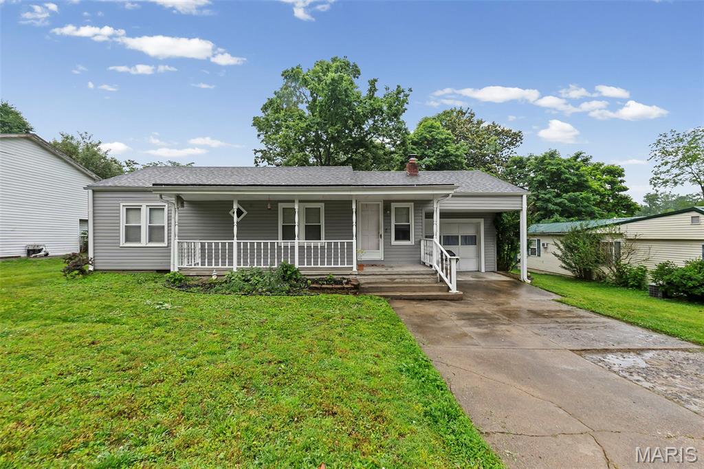 2753 Chrysler Street Property Photo 1