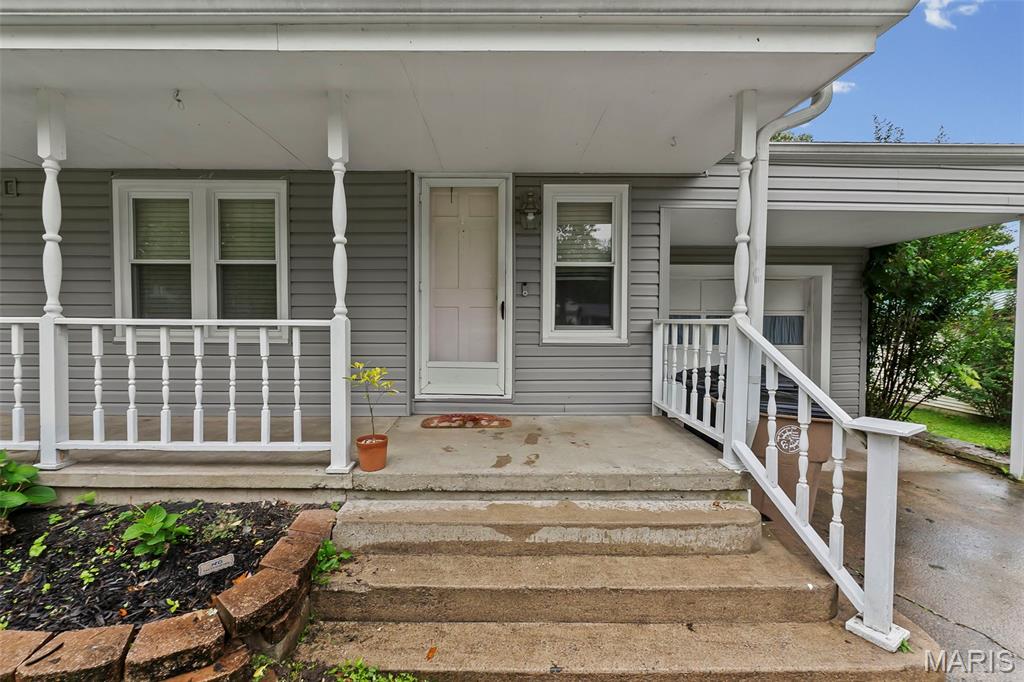 2753 Chrysler Street Property Photo 2