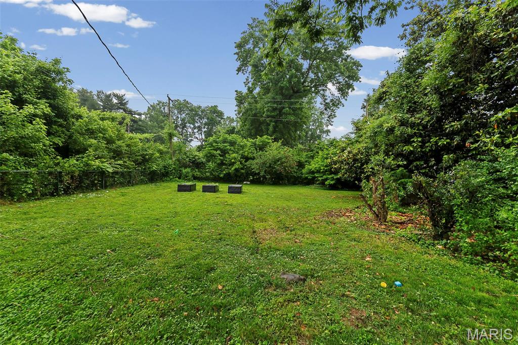 2753 Chrysler Street Property Photo 9