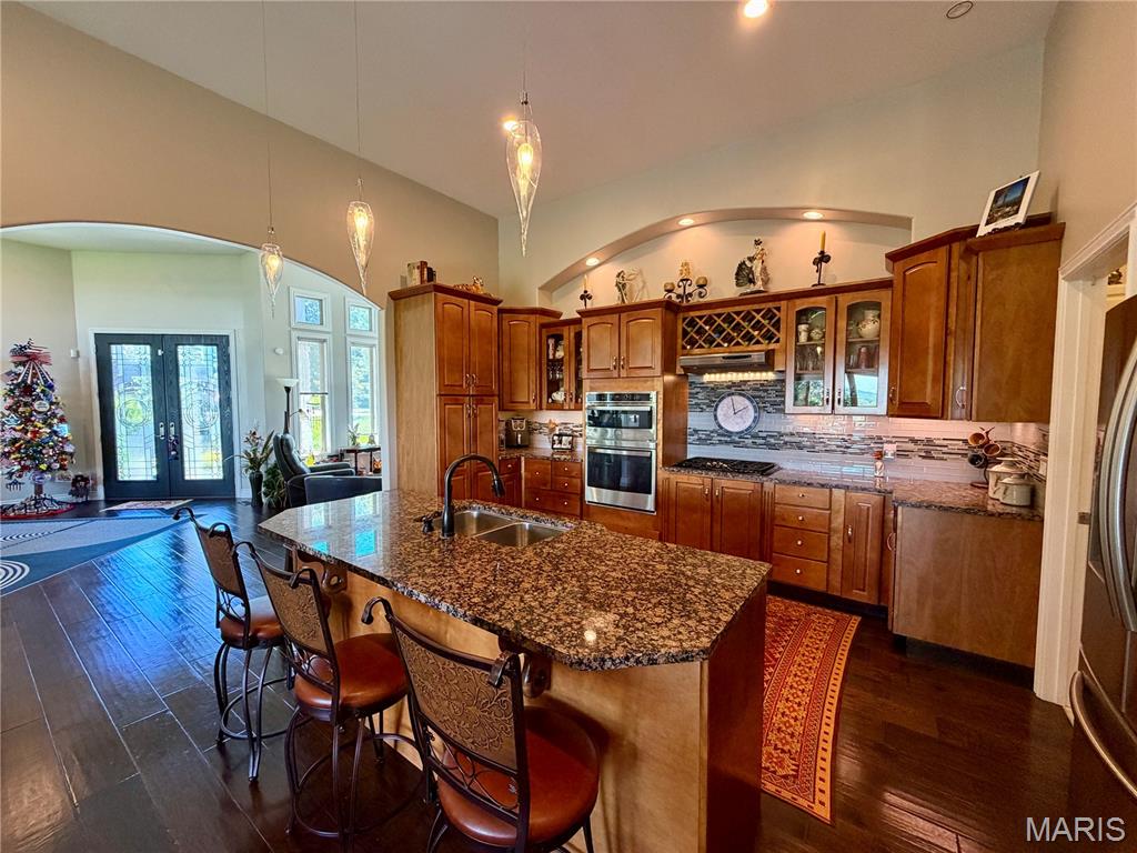 120 El Rancho Drive Property Photo 8