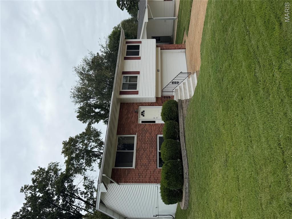 17 Saint Lawrence Drive Property Photo 19