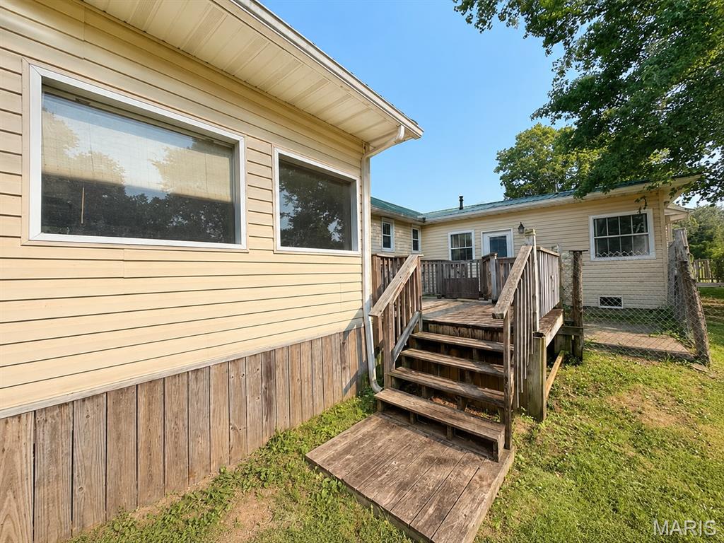 19463 State Highway U Property Photo 8