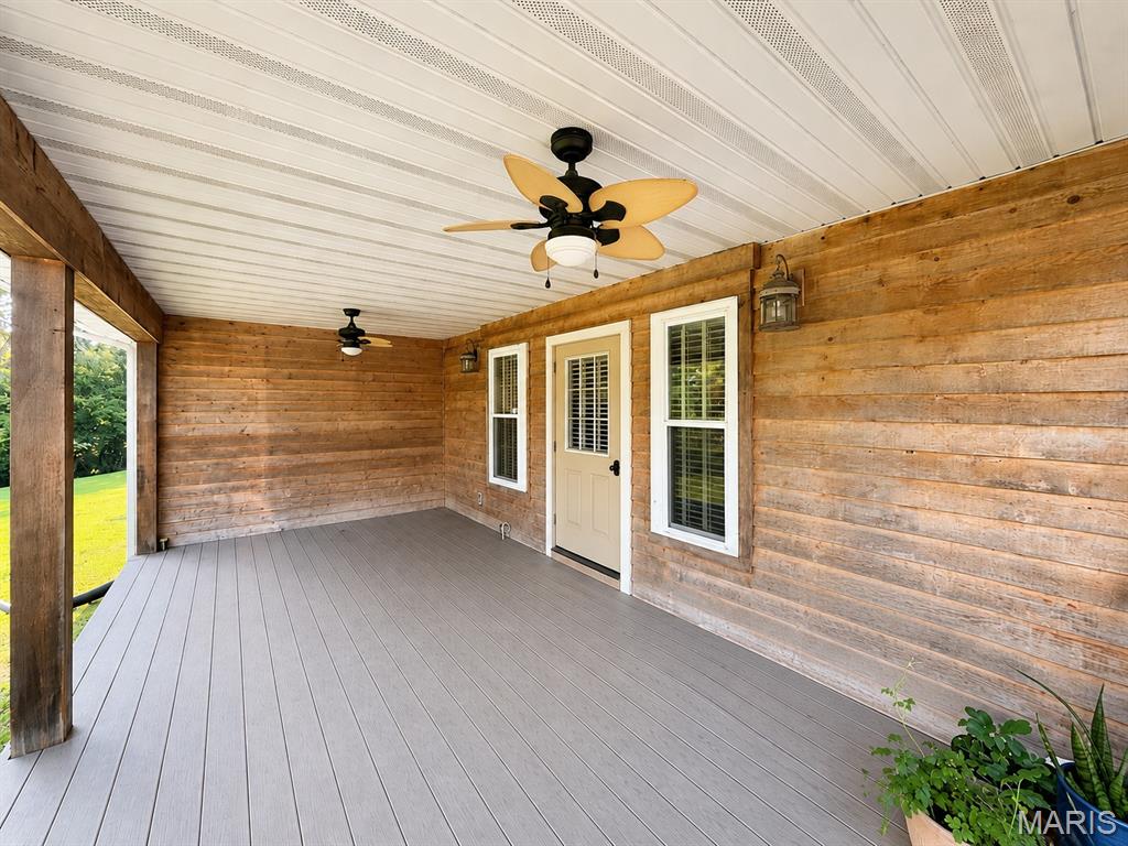 19463 State Highway U Property Photo 9