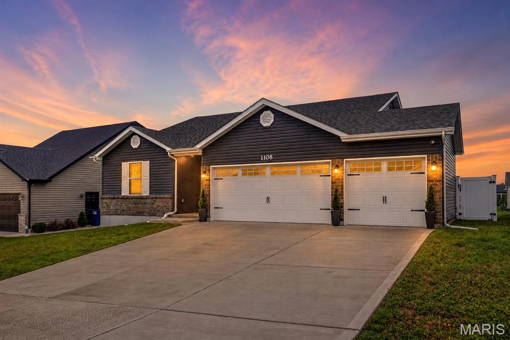 1108 Baseball Drive Property Photo 1