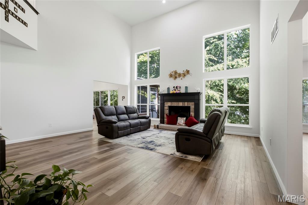 1348 Richland Meadows Drive Property Photo 3