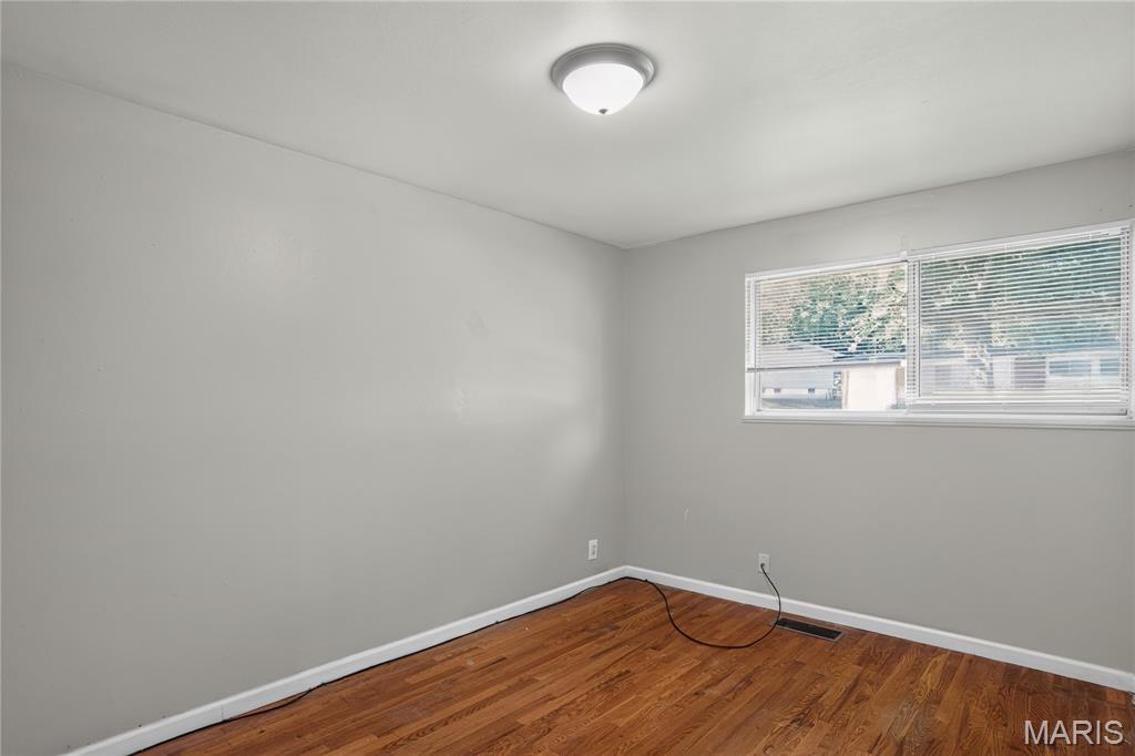 10226 Green Valley Drive Property Photo 10