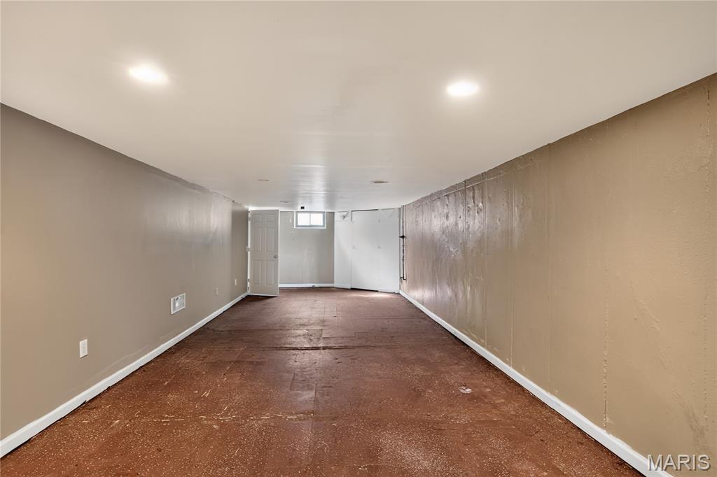 10226 Green Valley Drive Property Photo 17