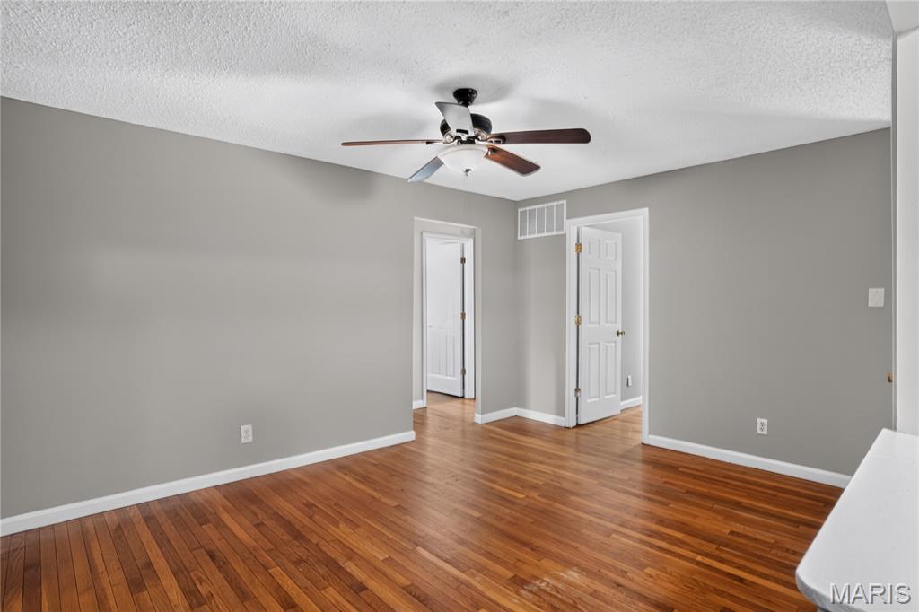 6315 Coventry Drive Property Photo 8