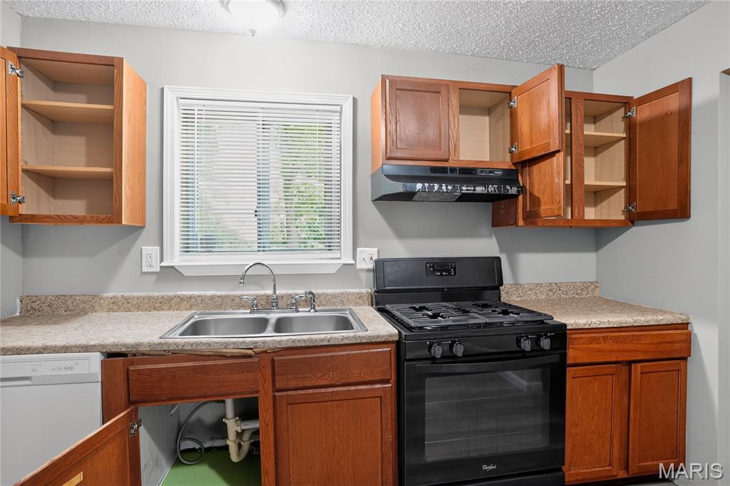 6315 Coventry Drive Property Photo 10