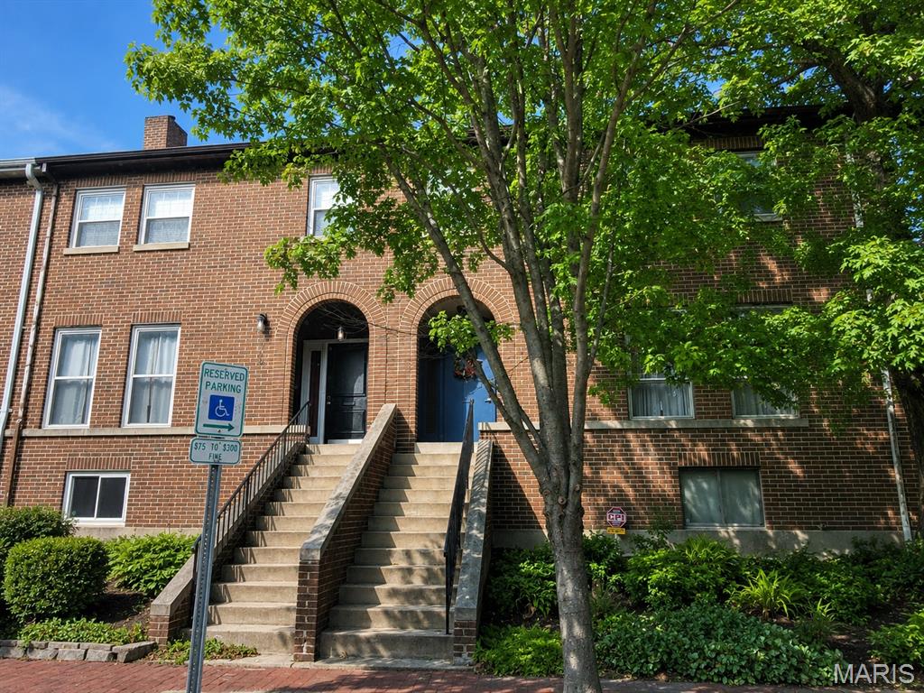 925 Morrison Avenue