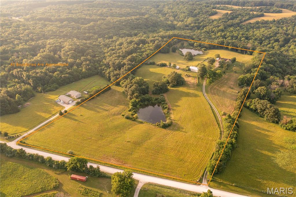 1010 Tick Ridge Road Property Photo 1