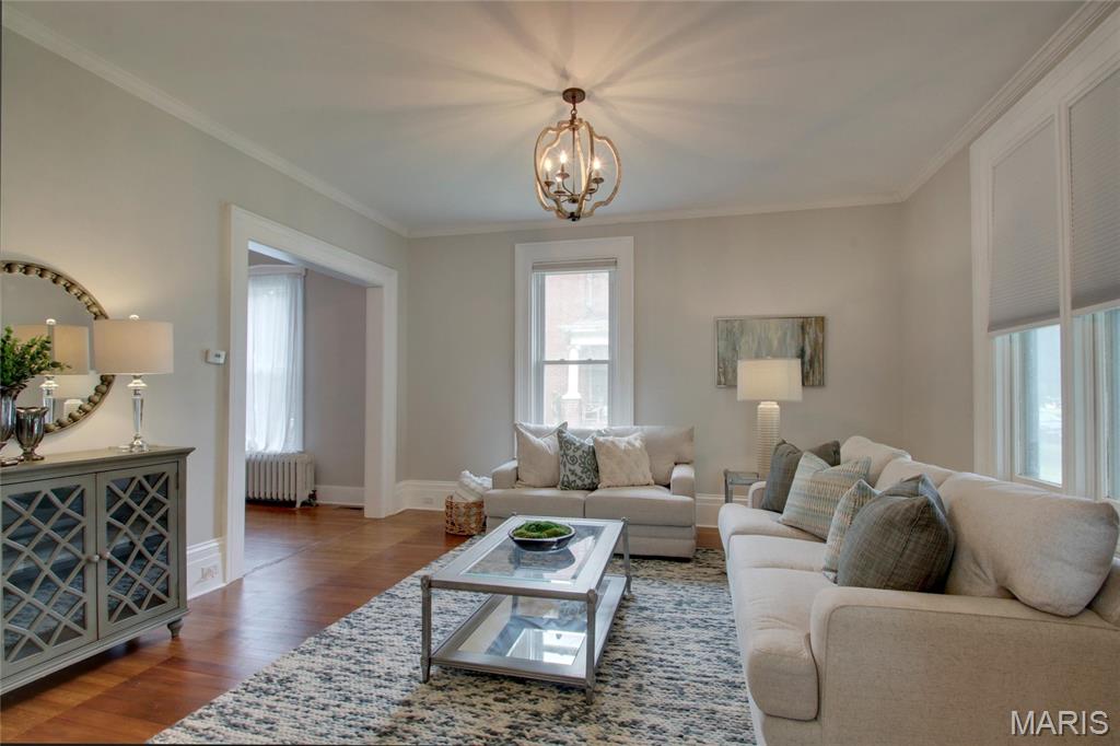 801 College Street Property Photo 10