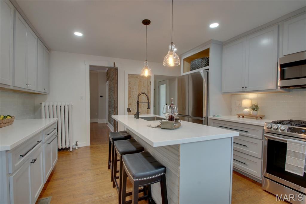 801 College Street Property Photo 13