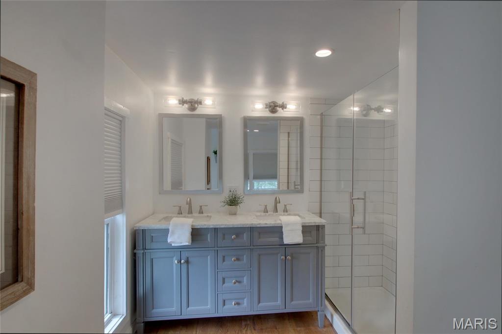 801 College Street Property Photo 27