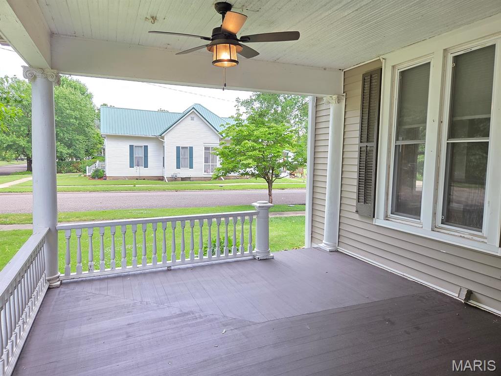 801 College Street Property Photo 40