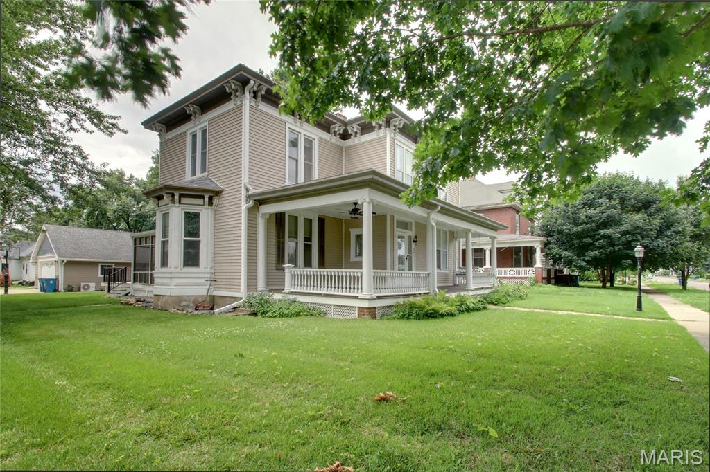 801 College Street Property Photo 51