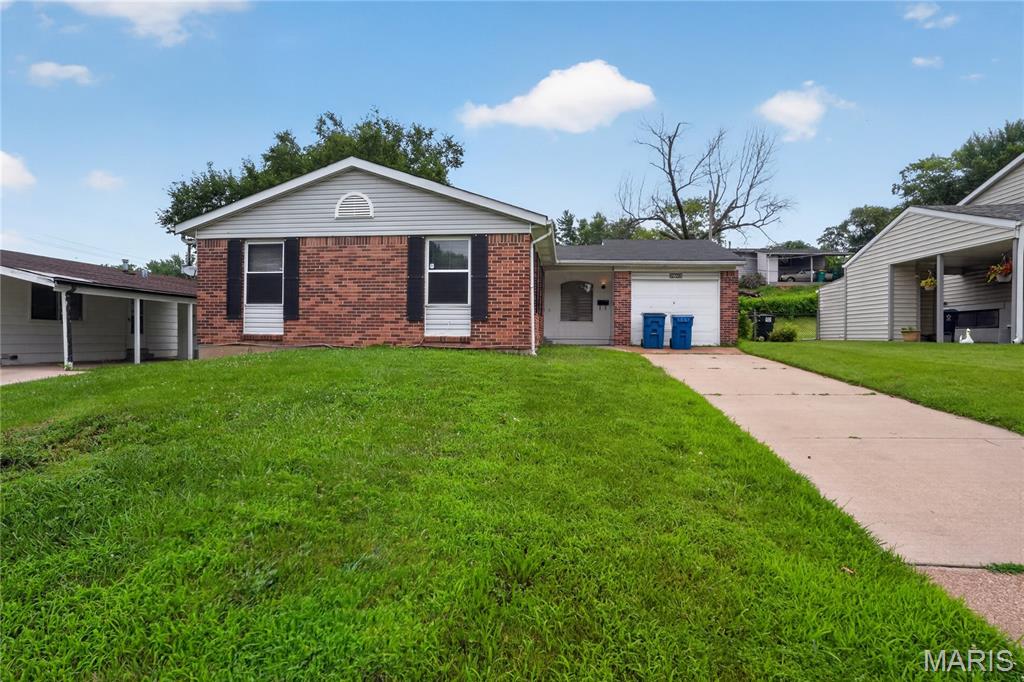 2583 Robley Drive Property Photo 3